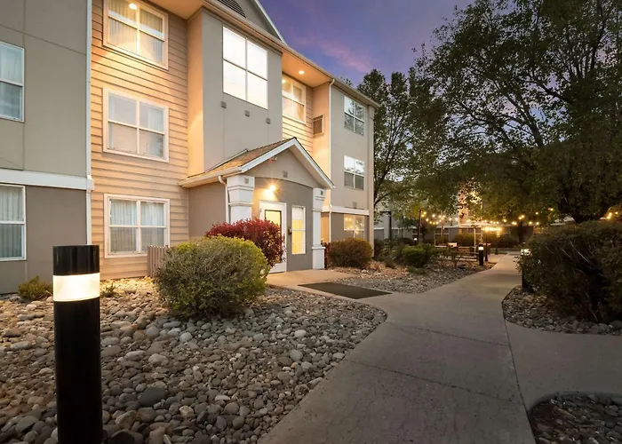Hotel with Tennis: Sonesta Es Suites Reno
